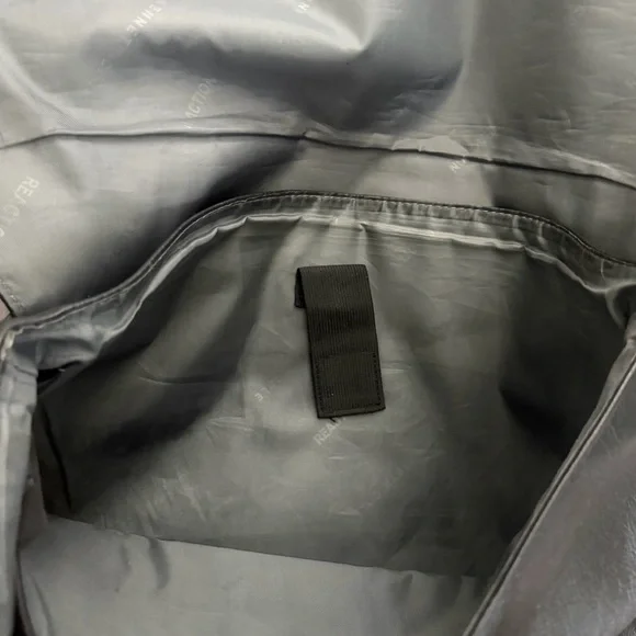 Kenneth Cole Reaction Laptop Grand Tour Business Messenger Tablet Crossbody Bag - Picture 9 of 10